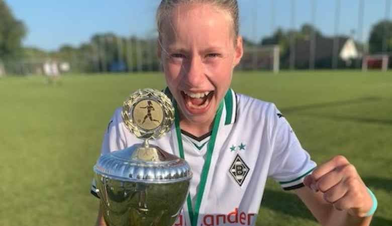12 jarige Mieke Moonen naar Borussia Mönchengladbach