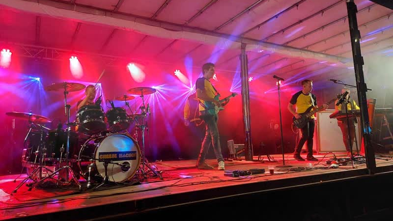 Optreden komt abrupt ten einde door onfortuinlijke actie