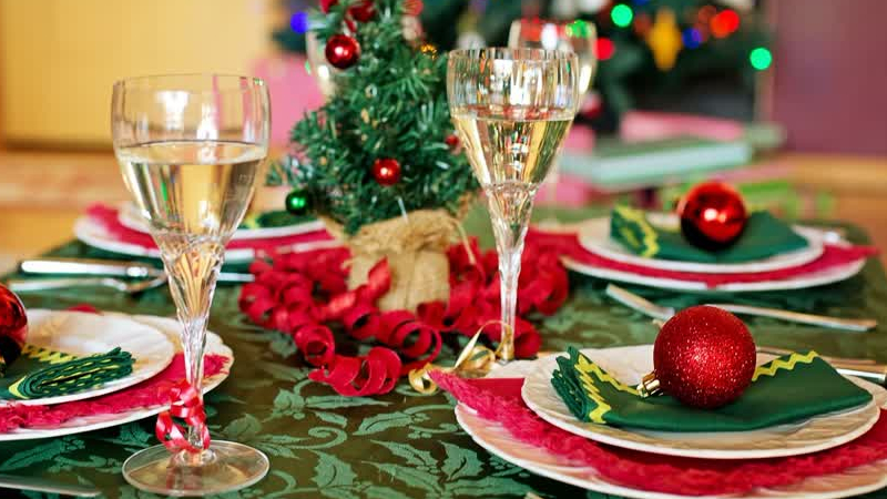 Kerstdiner voor mensen die alleen zijn met kerst