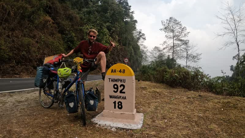 Guido van Enckevort fietste van Sevenum naar Bhutan, nu wil hij zijn verhaal delen