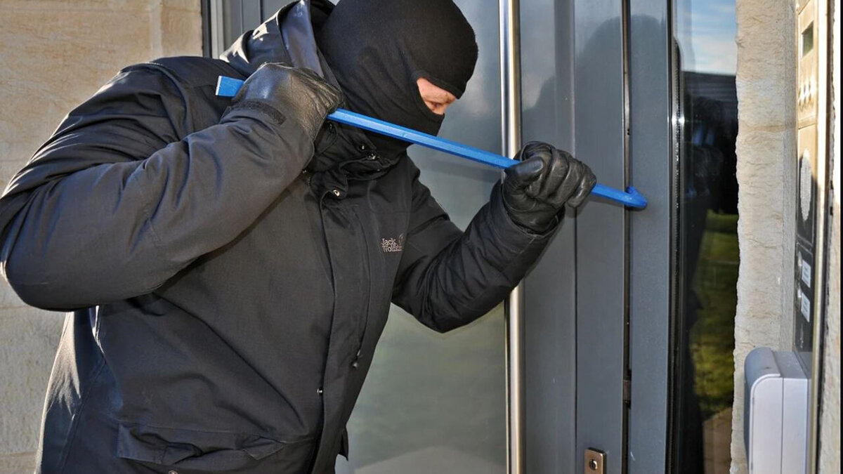 inbraak inbreker koevoet.jpg