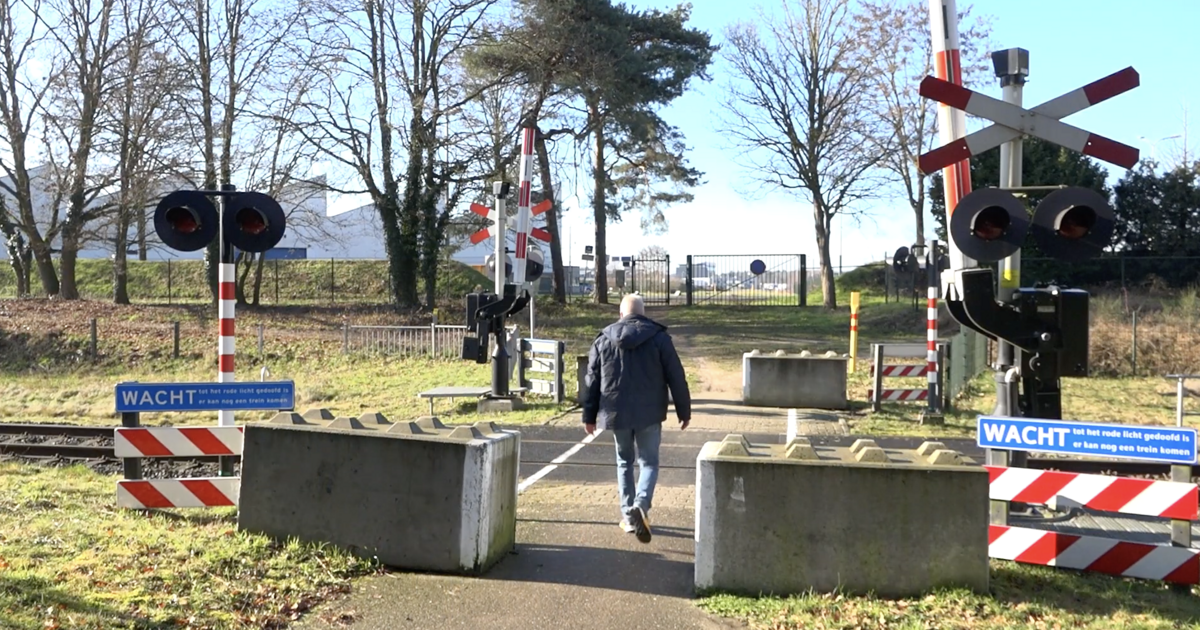 Spoorwegovergang in Grubbenvorst blijft open