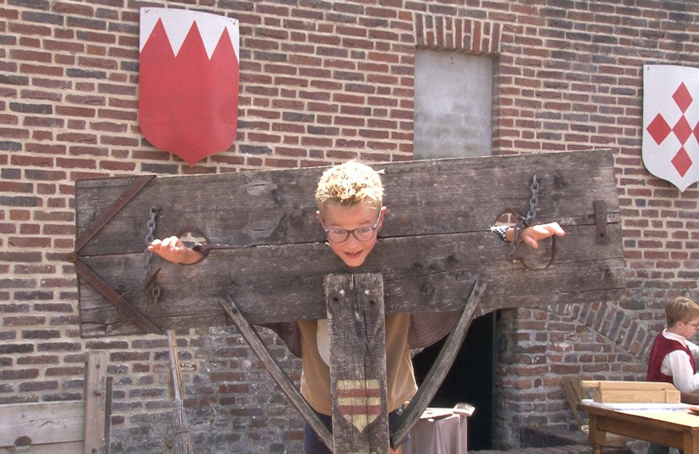kasteel huys ter horst geopend