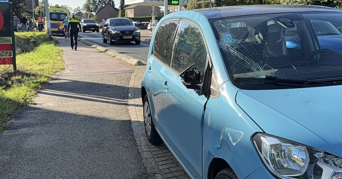 Fietser ernstig gewond na aanrijding in Sevenum