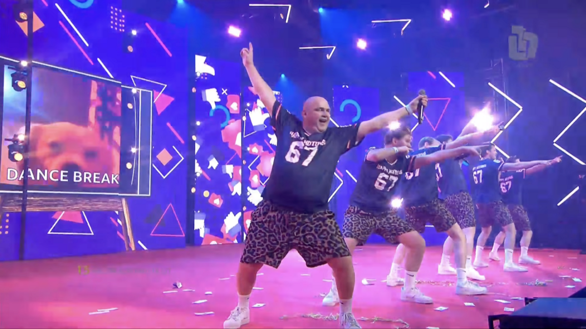 happy hotdogs in lvk finale.png