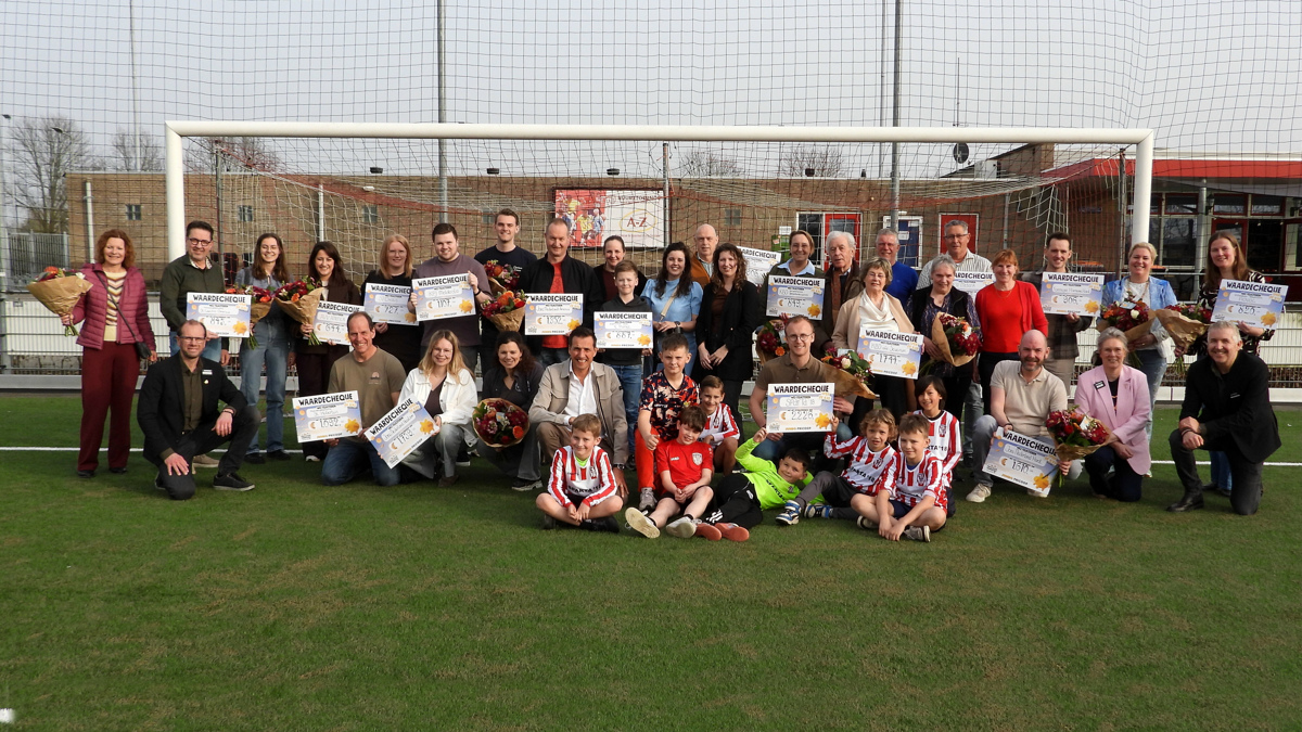 20260308 Spek de Kas actie groepsfoto.JPG