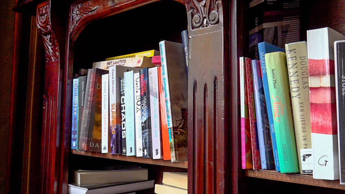 20260922-bibliotheek boeken-2
