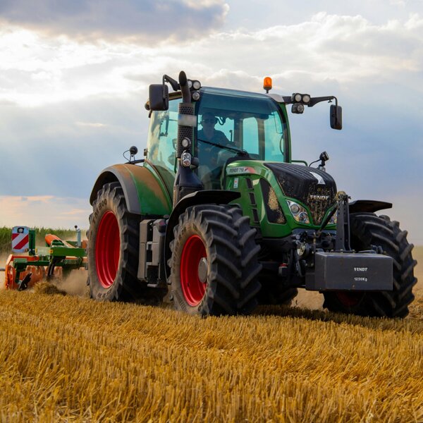 Tractor trekker landbouw John Deere.jpg