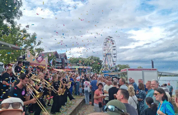 Kermis aan de Maas