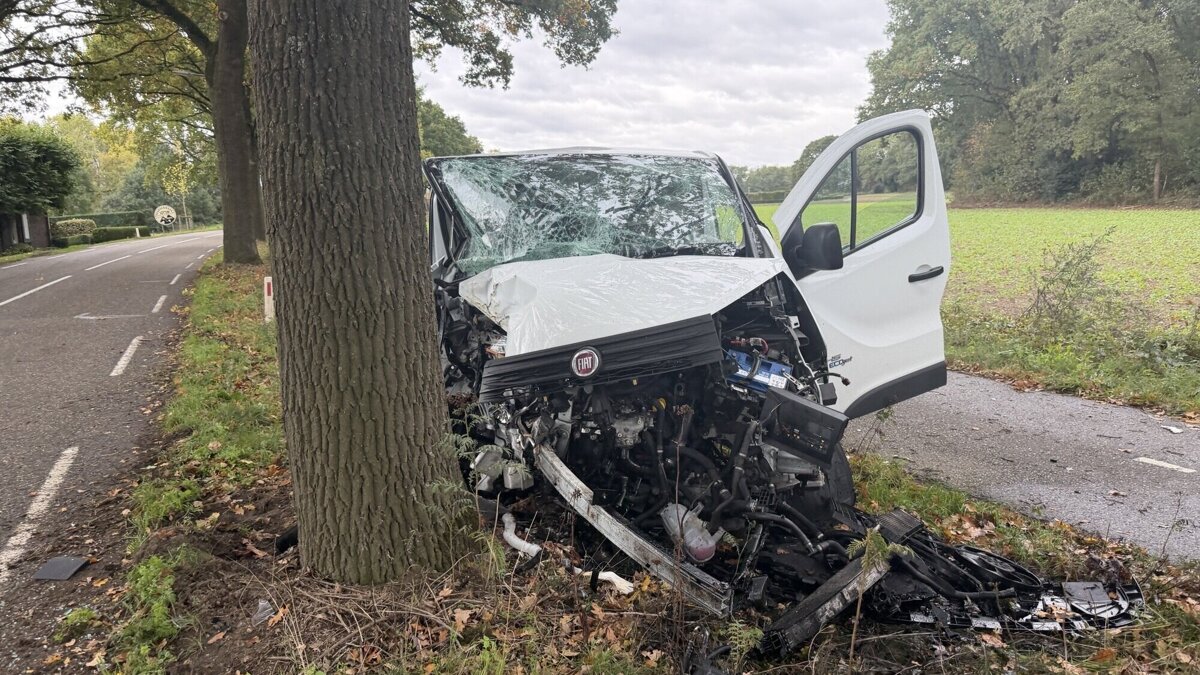 botsing lottum boom broekhuizerweg