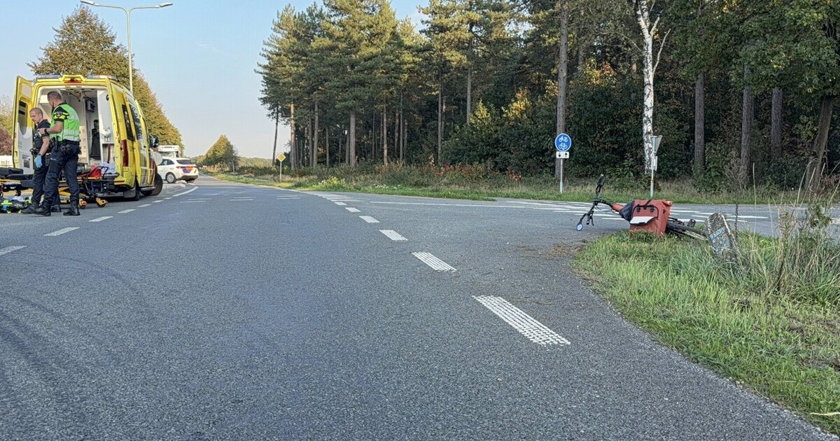 Fietsster zwaargewond na aanrijding in Lottum