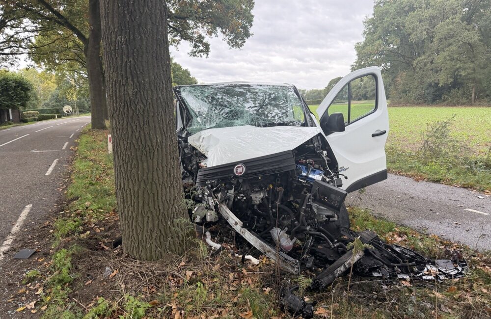 botsing lottum boom broekhuizerweg