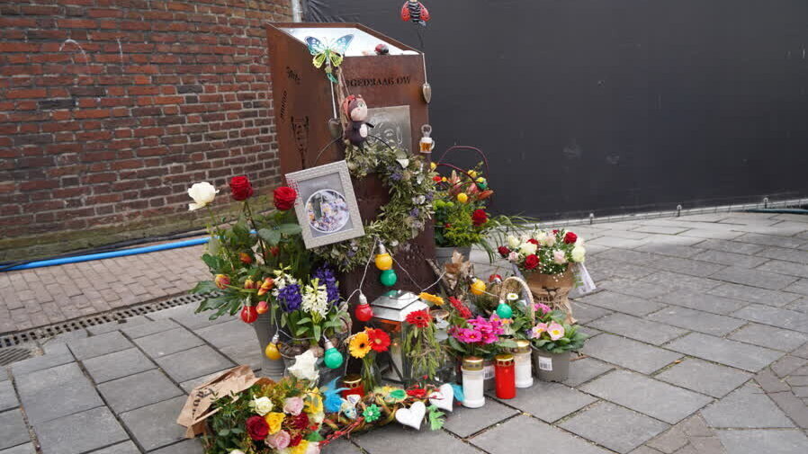 Guus Janssen monument