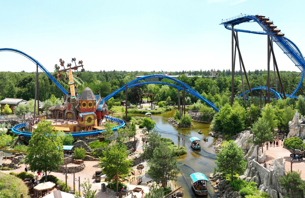 Avalon Toverland.jpg